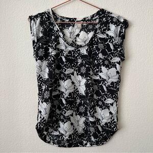 J Crew Factory Printed drapey scoopneck top black white floral print F1057